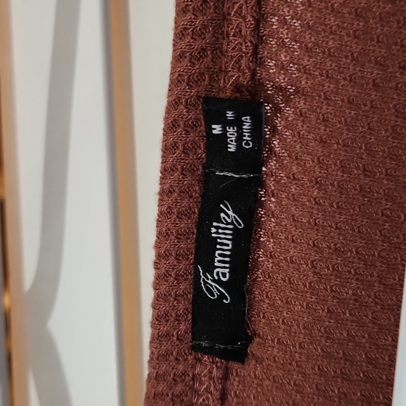 Long sleeve - Picture 2 of 2